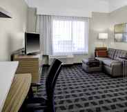 Bedroom 4 TownePlace Suites by Marriott Albany