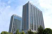 Exterior Days Inn Business Place Goldwin Yantai