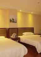 BEDROOM GreenTree Inn Changzhou Niutang Yabang Hotel