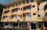 Bangunan 4 Mellow Apartelle and Tourist Inn