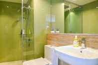 In-room Bathroom KLCC Service Apartments