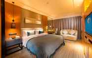 Bedroom 4 R-Sun International Hotel Wuxi