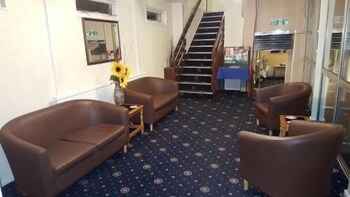 Lobby 4 The Fallowfield Lodge