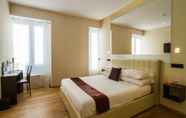 Kamar Tidur 6 Aiello Rooms - San Babila