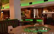 Bar, Cafe and Lounge 3 Epidavros Plaza Hotel - Music Bar