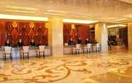 Lobby 2 Century Palace Hotel