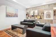 Lobby Sanctuary Apartments - Collins St CBD