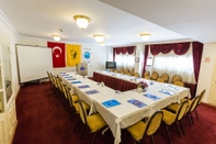 Functional Hall Derici Hotel