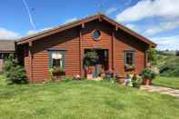 Exterior Balnabrechan Lodge