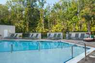 Swimming Pool TownePlace Suites Charleston Airport/Convention Center