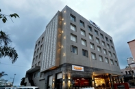 Exterior Vits Devbhumi Hotel