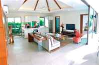 Ruang Umum Ka Villa Rawai : Superb new 3 bedrooms