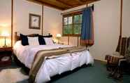 Bedroom 3 Spring Creek Lodge