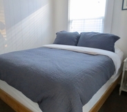 Bedroom 7 Boardwalk Cottages