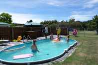 Swimming Pool Mirabell Chalets