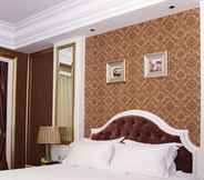 Bilik Tidur 6 Dongguan Silver Holiday Hotel