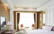 Kamar Tidur 3 Dongguan Silver Holiday Hotel