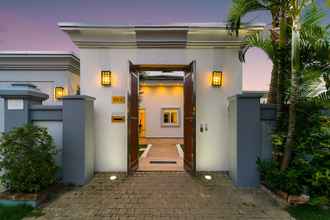 Exterior 4 Luxury Pool Villa 608