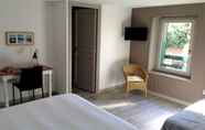 Bedroom 4 Hôtel le Dolmen