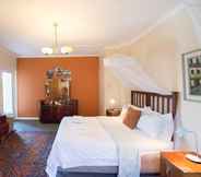 Bedroom 4 Tulbagh Travelers Lodge