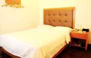 Bedroom 5 Kaixin Express Hotel
