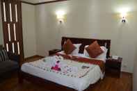 Bedroom Lina Park Hotel Suites 1