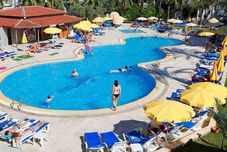 スイミングプール Sunlight Garden Hotel