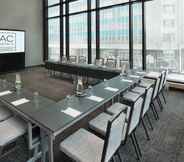 Functional Hall 3 AC Hotel by Marriott Montreal Downtown