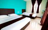 Bedroom 5 Sg Pelek Hotel