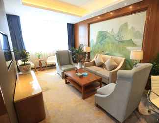 Lobi 2 Jinling Shihu Garden Hotel Suzhou