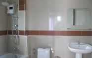 Toilet Kamar 6 Baan MJ