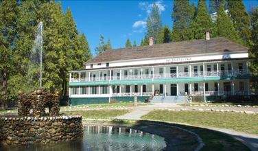 Exterior 4 Wawona Hotel