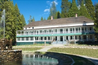 Exterior Wawona Hotel