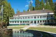 Exterior Wawona Hotel