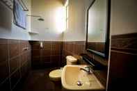 Toilet Kamar Palm City Villa