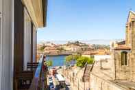 Điểm tham quan lân cận Liiiving Porto Ribeira Boutique Apartment