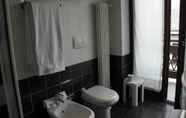 Toilet Kamar 6 Design Suite Tirano