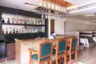 Bar, Cafe and Lounge Treebo Trend Sun Palace Bhopal