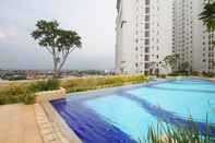 Swimming Pool Bassura City Apartment By Mediapura