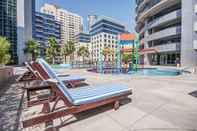 Swimming Pool The Waves by Deluxe Holiday Homes