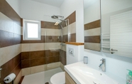 Toilet Kamar 2 BC Eleven