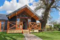 Exterior The Boathouse