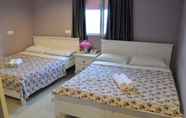 Kamar Tidur 5 Hotel KK Equine Park