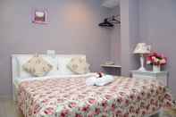 Kamar Tidur Hotel KK Equine Park