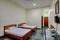 Phòng ngủ Indo Hokke Hotel