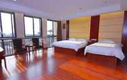 Bedroom 5 GreenTree Inn ChangZhou East DongFang Road HengNai Logistics Park Express Hotel