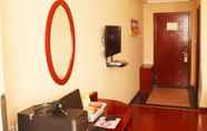 Bedroom 5 GreenTree Inn Xingtai Shahe Jingguang Road Express Hotel