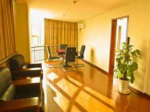 Lobi 4 GreenTree Inn Yancheng Xiangshui Bus Station Express Hotel