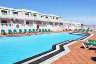 Swimming Pool Apartamentos Tisalaya