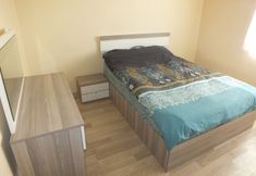 Bedroom 6 Rain House